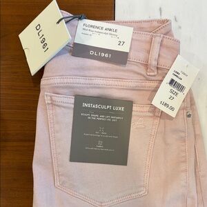 DL1961 Women's Light Pink Ankle Jeans